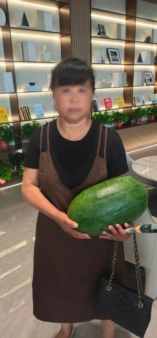 那些热门的大瓜叫什么,揭秘那些令人震惊的幕后故事