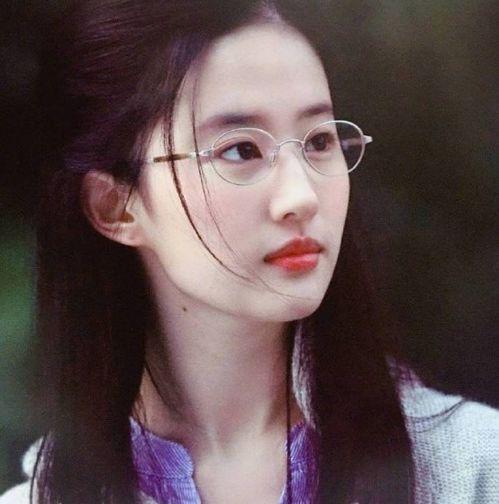 倪妮吃瓜爆料是真的吗,真相揭秘还是无端猜测？
