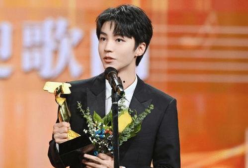 唱歌男明星网红排名,2023年度最受欢迎唱歌男明星网红排行榜揭晓