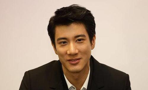 热门大瓜王力宏微博,娱乐圈大瓜引发热议