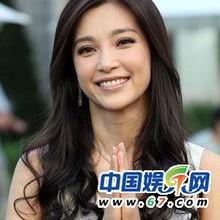 她爸爸是明星网红,闪耀娱乐圈的新星